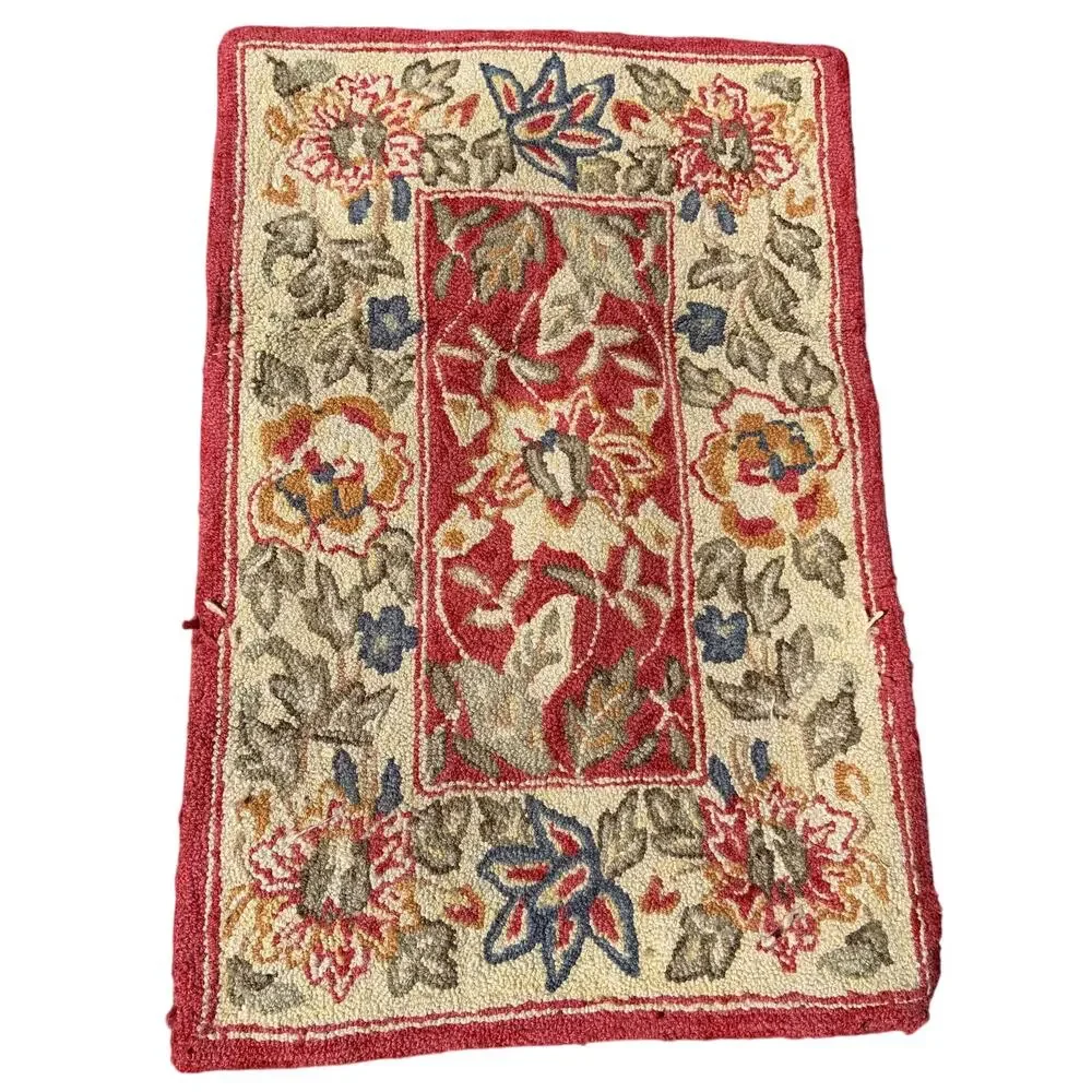 Vtg Safavieh Chelsea Collection Needlework Rug Floor Mat 100% Wool Floral Red